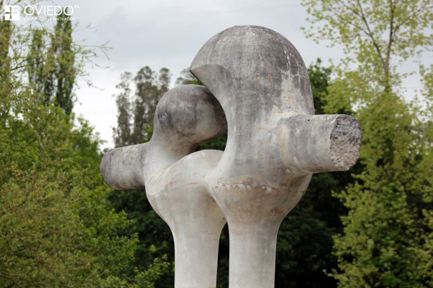 Escultura Encuentros